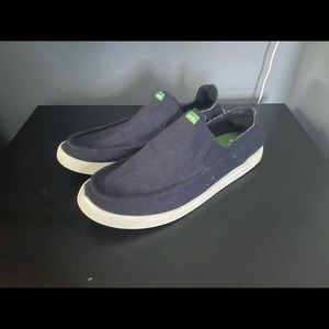 Too small. Worn very little